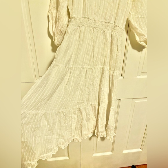 Moon River White Boho Midi Dress Textured Long Sleeve Size Medium - Picture 7 of 10